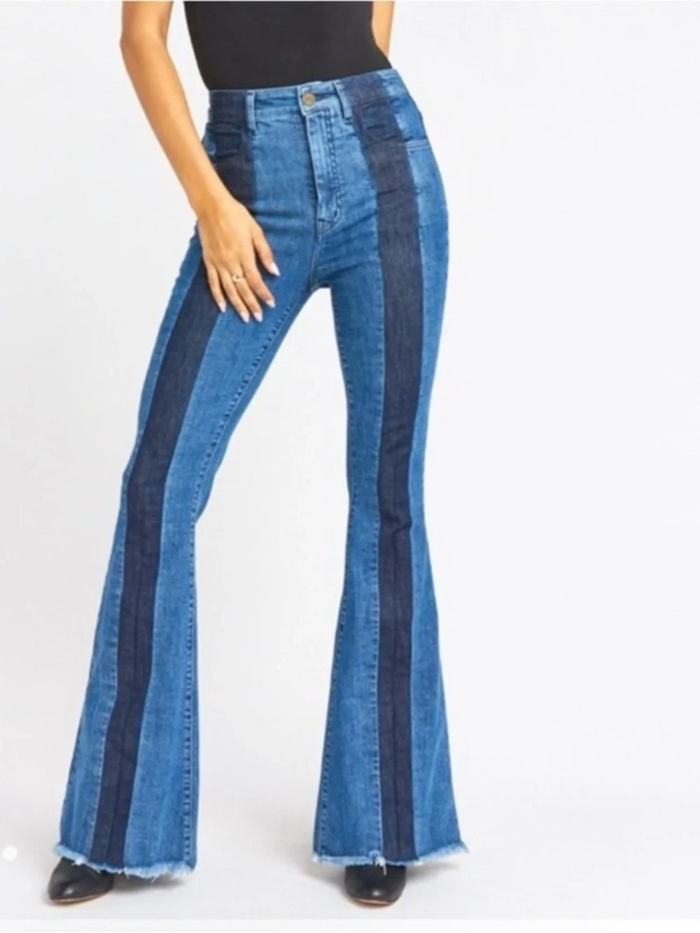 Show Me Your Mumu Women's Cam Cam Zip Up Bells Western Denim Jeans Size 27
